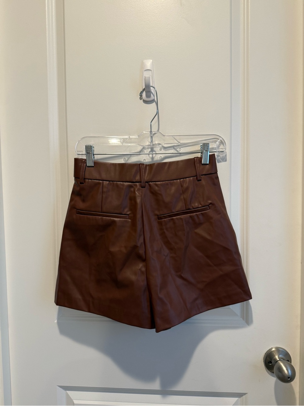 Zara Faux Leather Pleated High Rise Shorts Brown Size Small - Picture 3 of 3